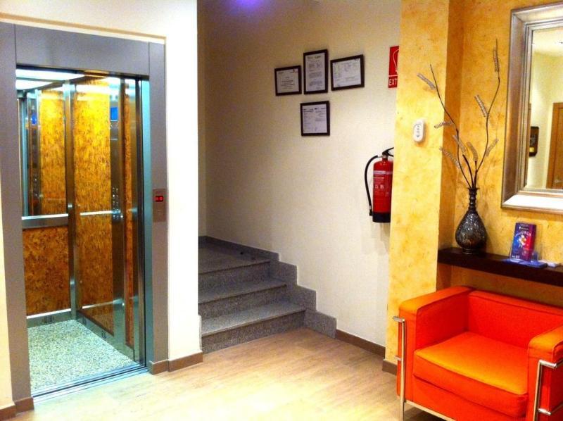 Hostal Granado Madrid Exteriér fotografie
